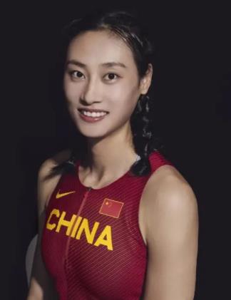 李玲